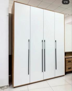 ШКАФ МАРСЕЛЬ 4-2 КАРКАС ДУБ ВОТАН ФАСАД ЛДСП БЕЛЫЙ 